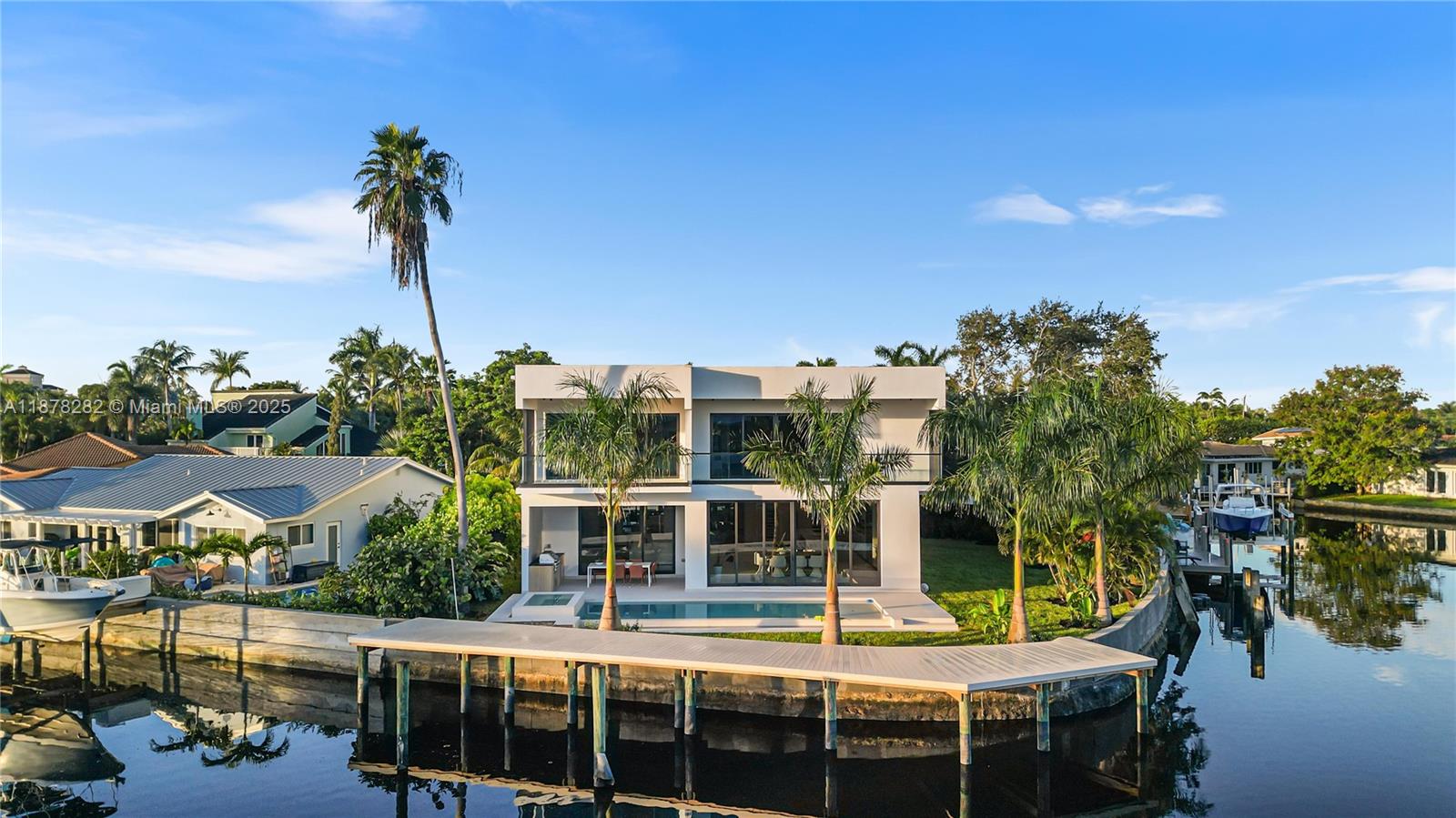 CORAL POINT - Residential