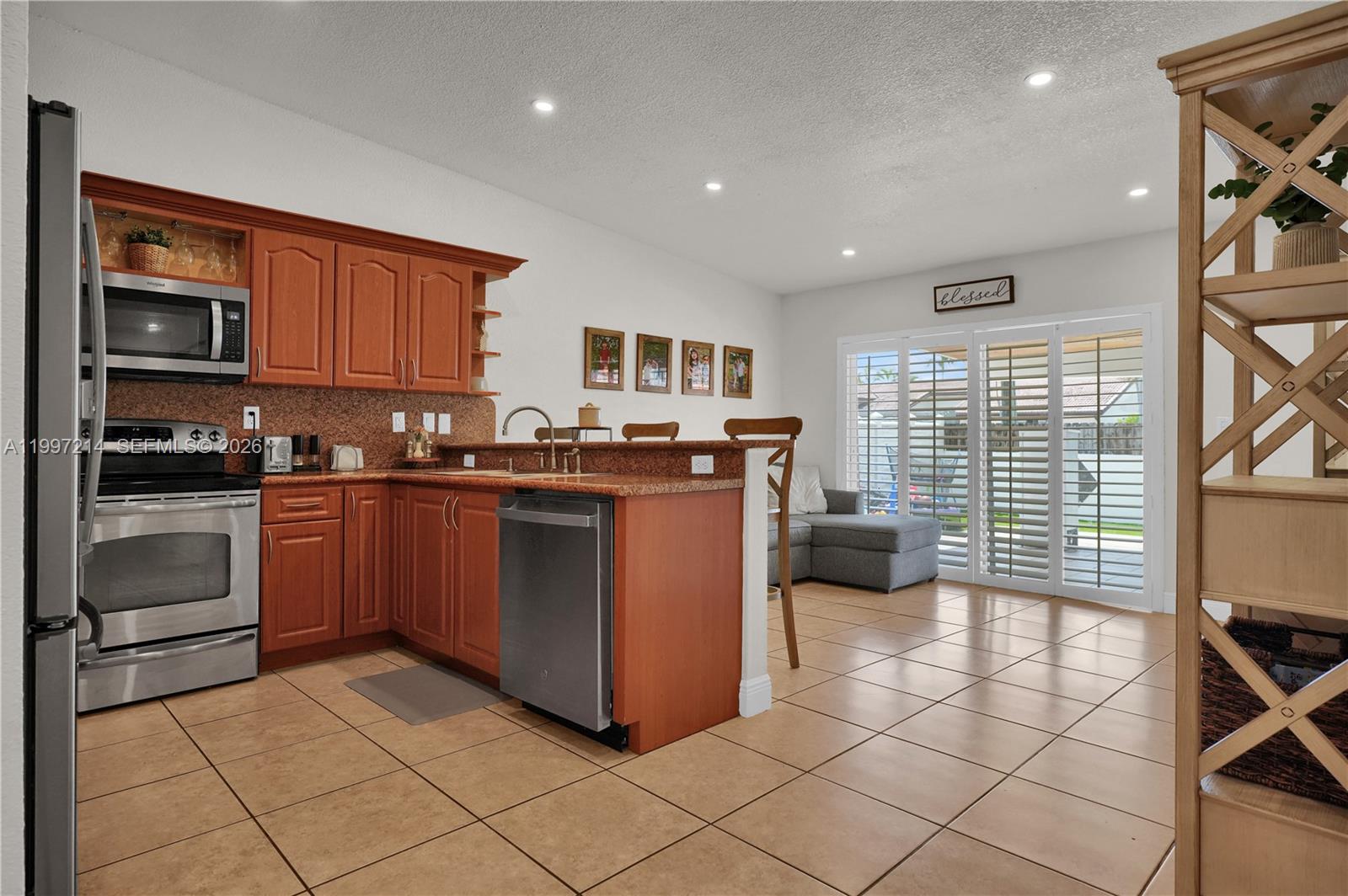 IRENCA SUB - Residential