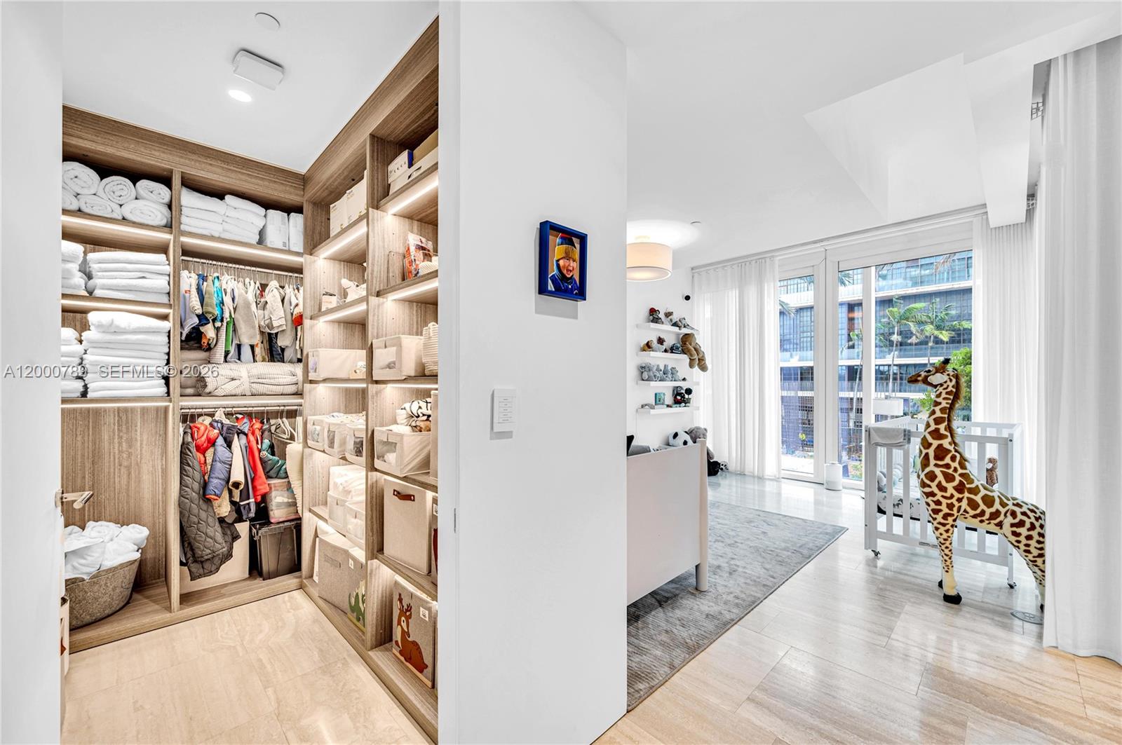 SURF CLUB CONDO - Residential