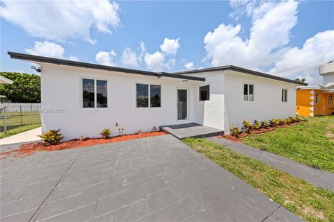 Photo of 651 NW 9th St, Homestead, FL 33030 (MLS # A11998018)