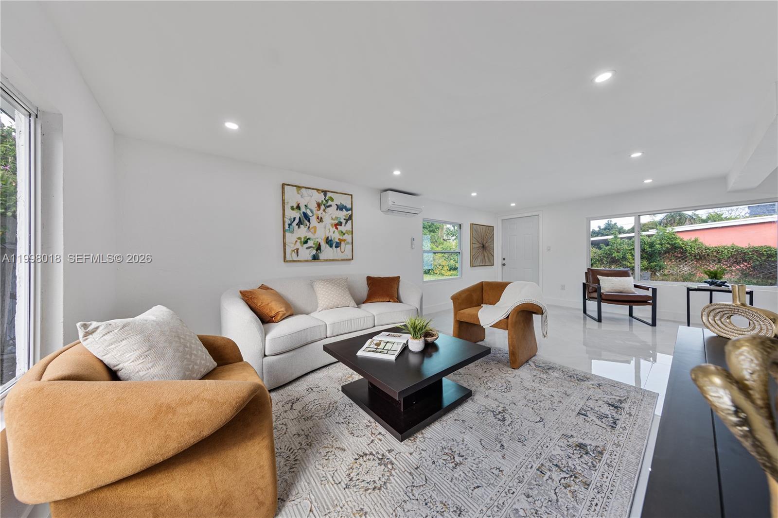 NEWPORT MANOR - Residential