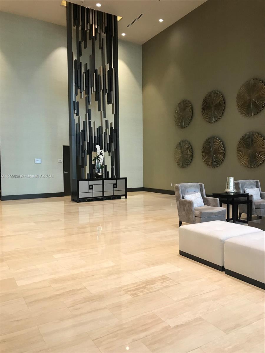 5252 PASEO CONDO - Residential Lease
