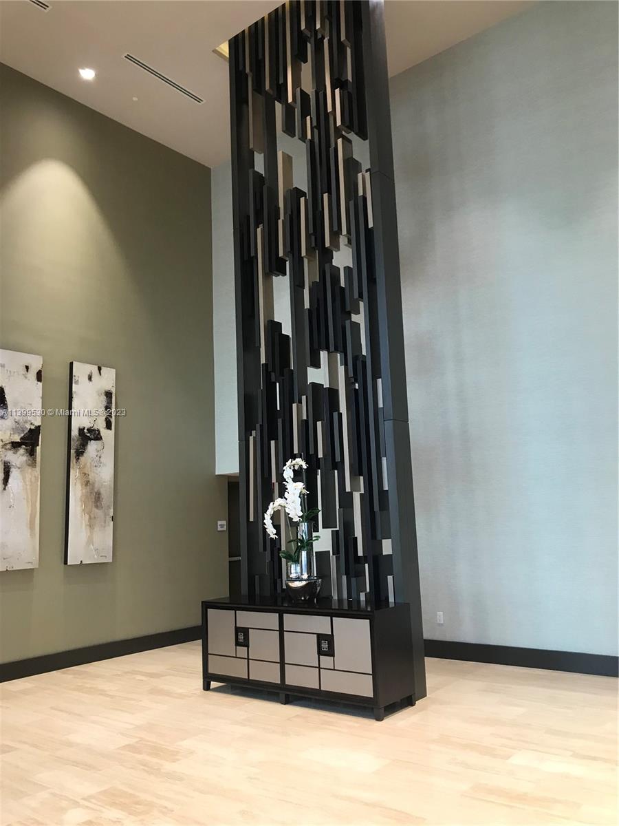 5252 PASEO CONDO - Residential Lease