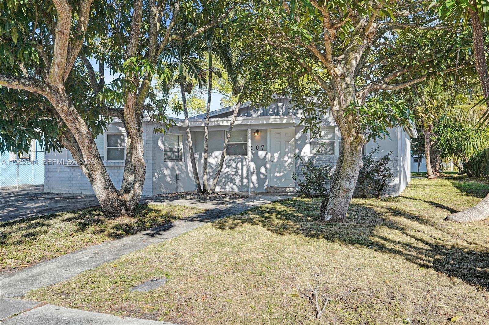 POINCIANA HEIGHTS DELRAY - Residential