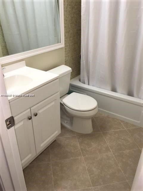 SUSSEX CONDO - Residential