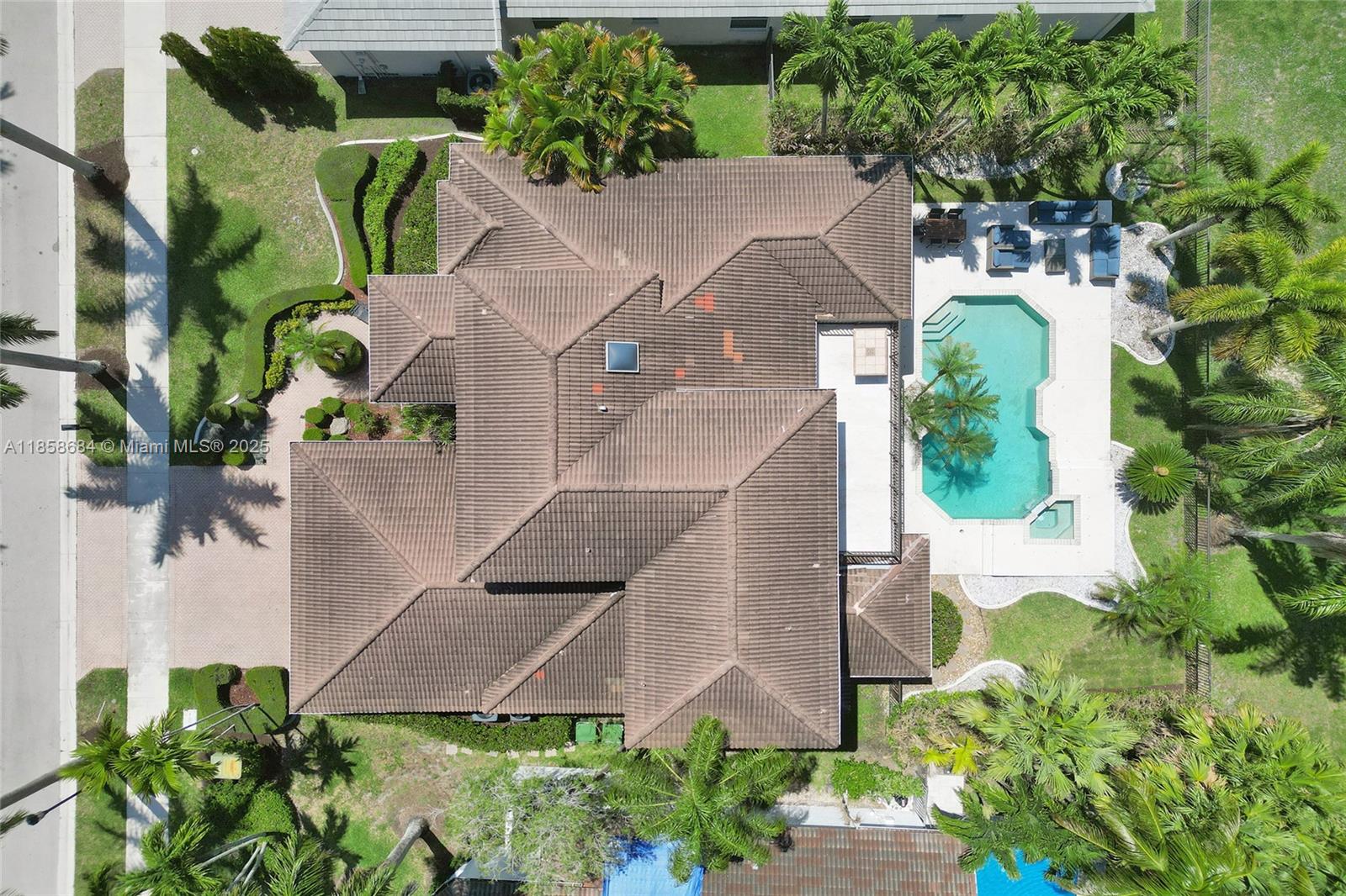 2523 Eagle Run Dr.