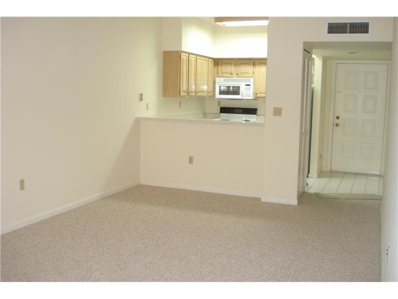 UNIVERSITY INN CONDO - Residential Lease