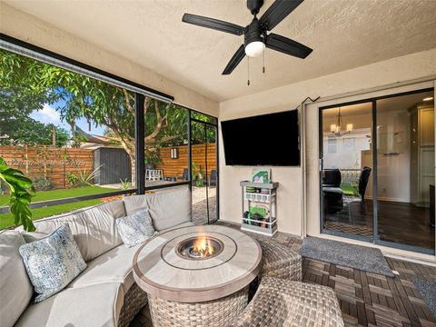 1961 NW 35TH AVE Coconut Creek FL 33066