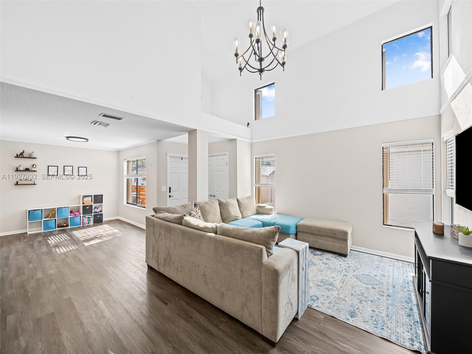 LAKEVIEW HOMES AT CENTUR - Residential