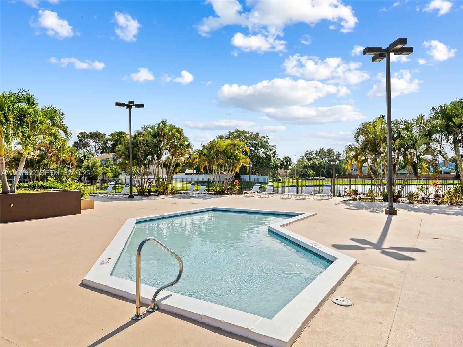 LAKEVIEW HOMES AT CENTUR - Residential