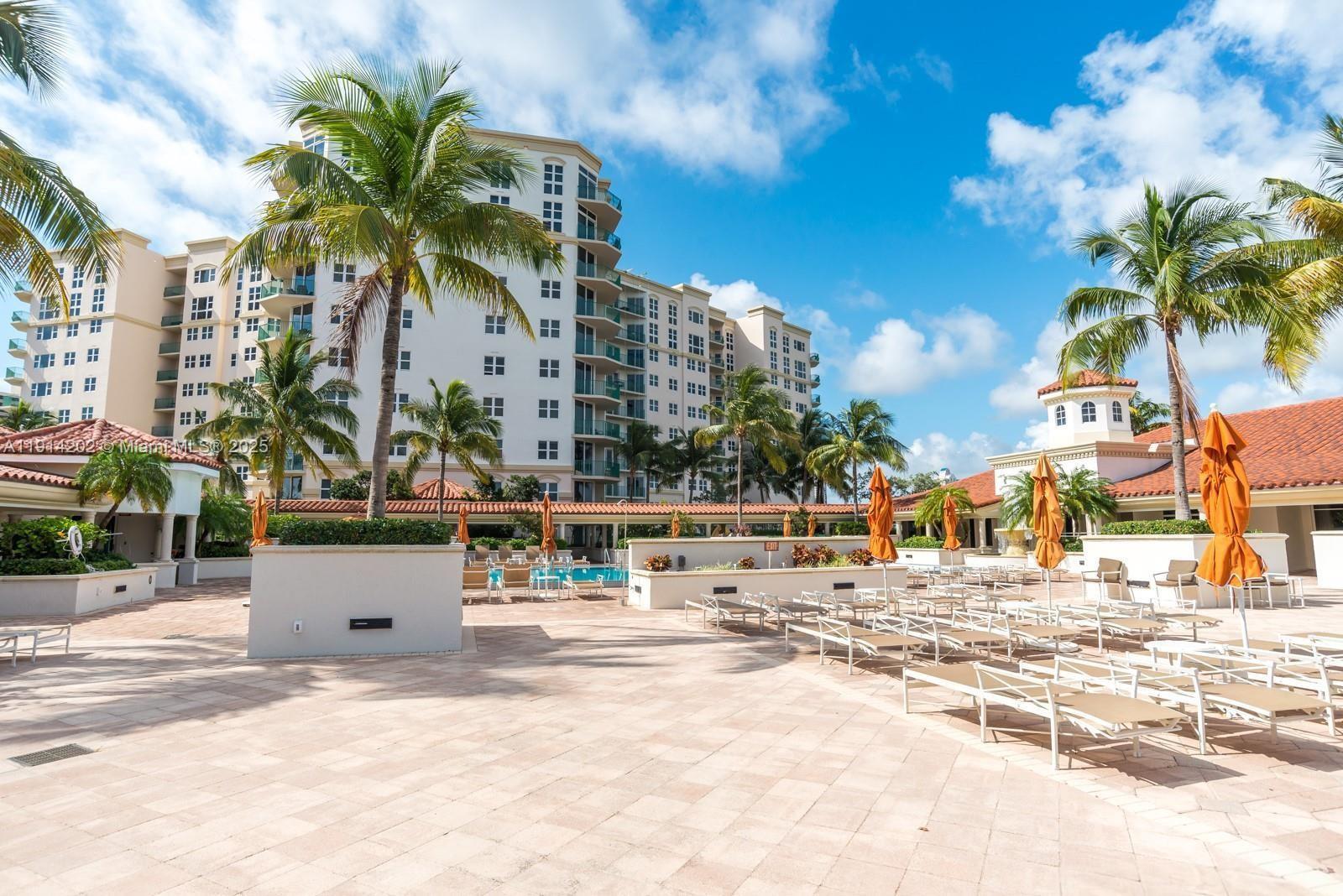 TURNBERRY VILLAGE SO TOWE - Residential