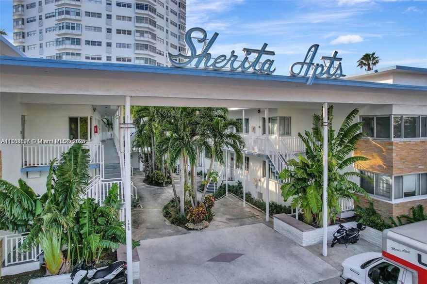 Cozy little 1bedroom /1 Bathroom. Perfect location next to the Ocean and to the center of Miami beach. Next to the convention center and to Lincoln rd. the square-footage in the property appraisal is not accurate all the units in the building have wrong numbers. The real sqft are 550.