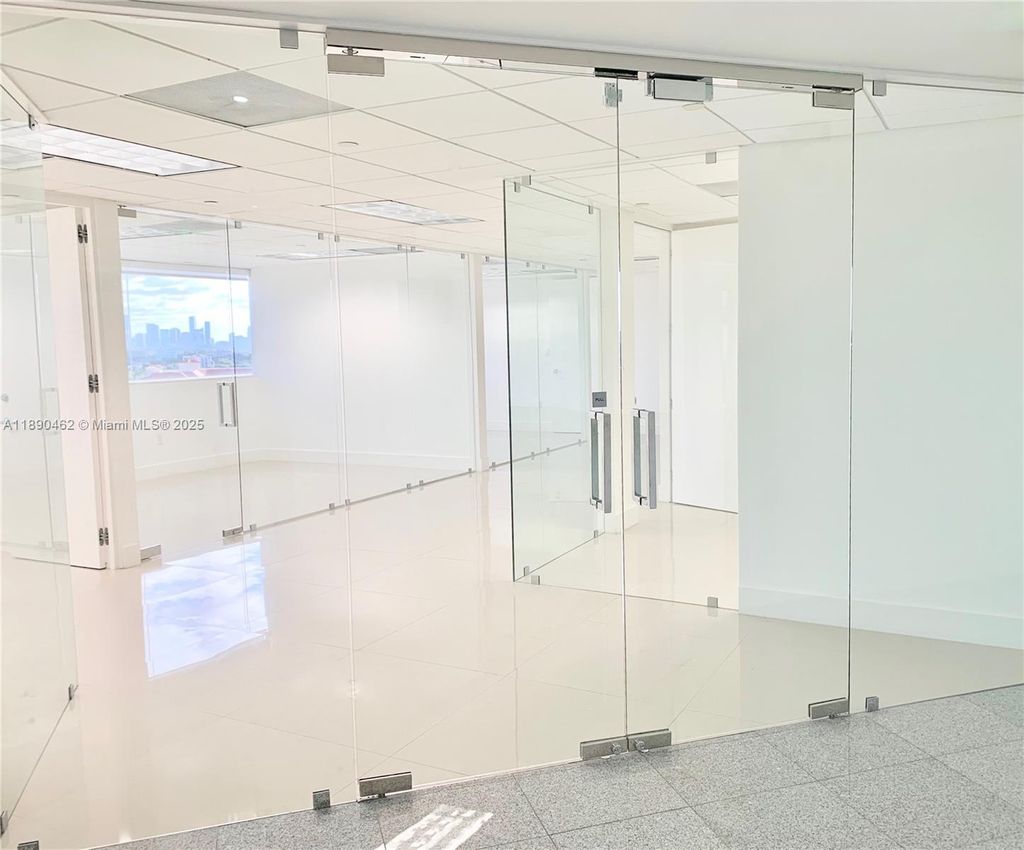 Photo of 2100 Ponce De Leon Blvd #1220, Coral Gables, FL 33134 (MLS # A11890462)