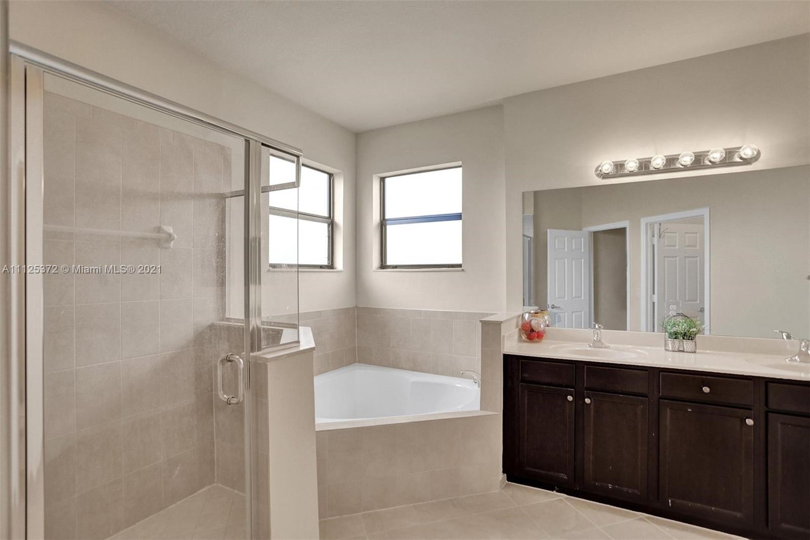 SILVER PALM EAST SEC TWO - Residential