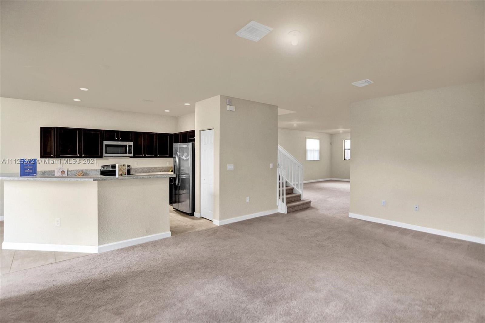 SILVER PALM EAST SEC TWO - Residential