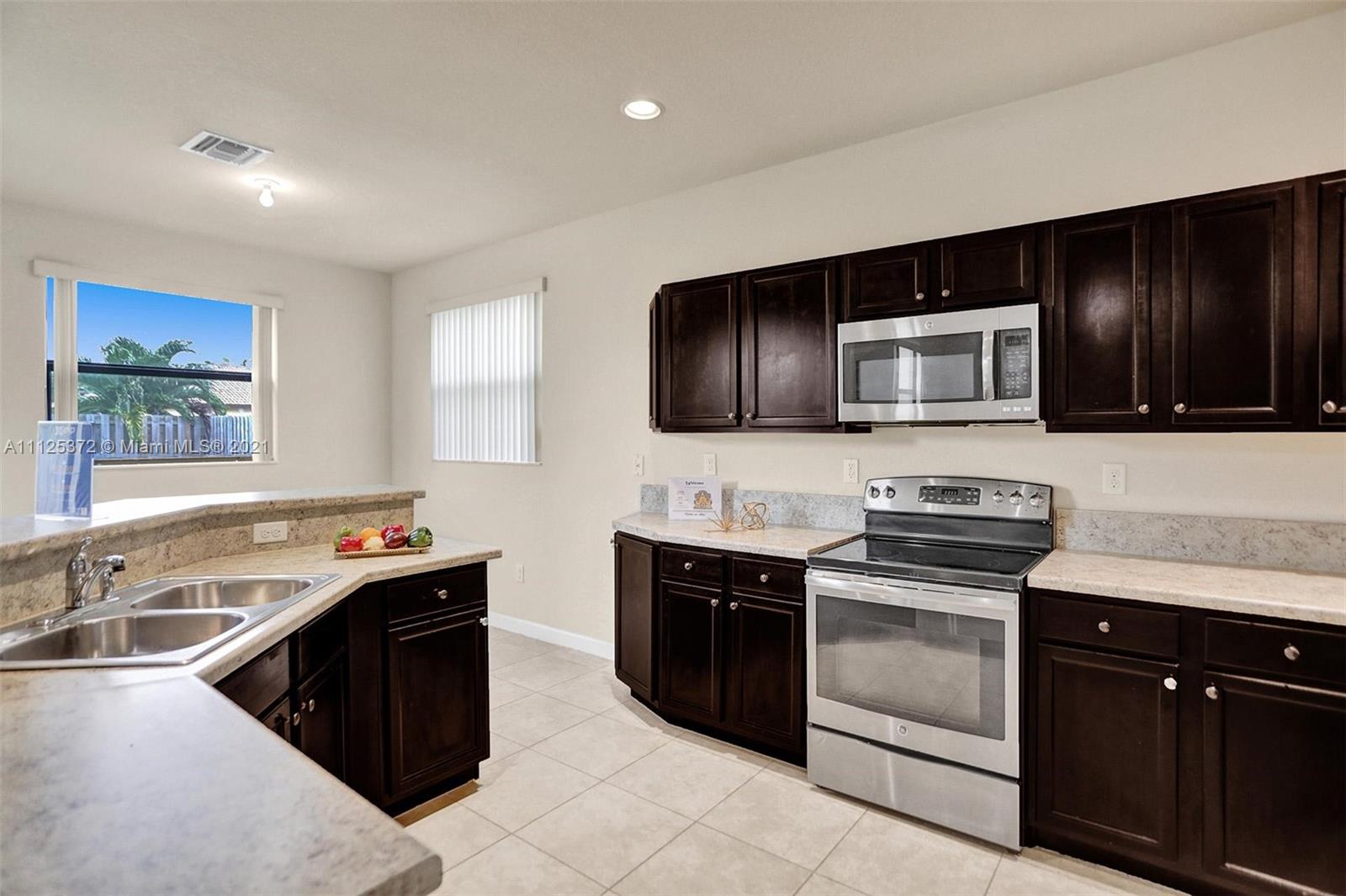 SILVER PALM EAST SEC TWO - Residential