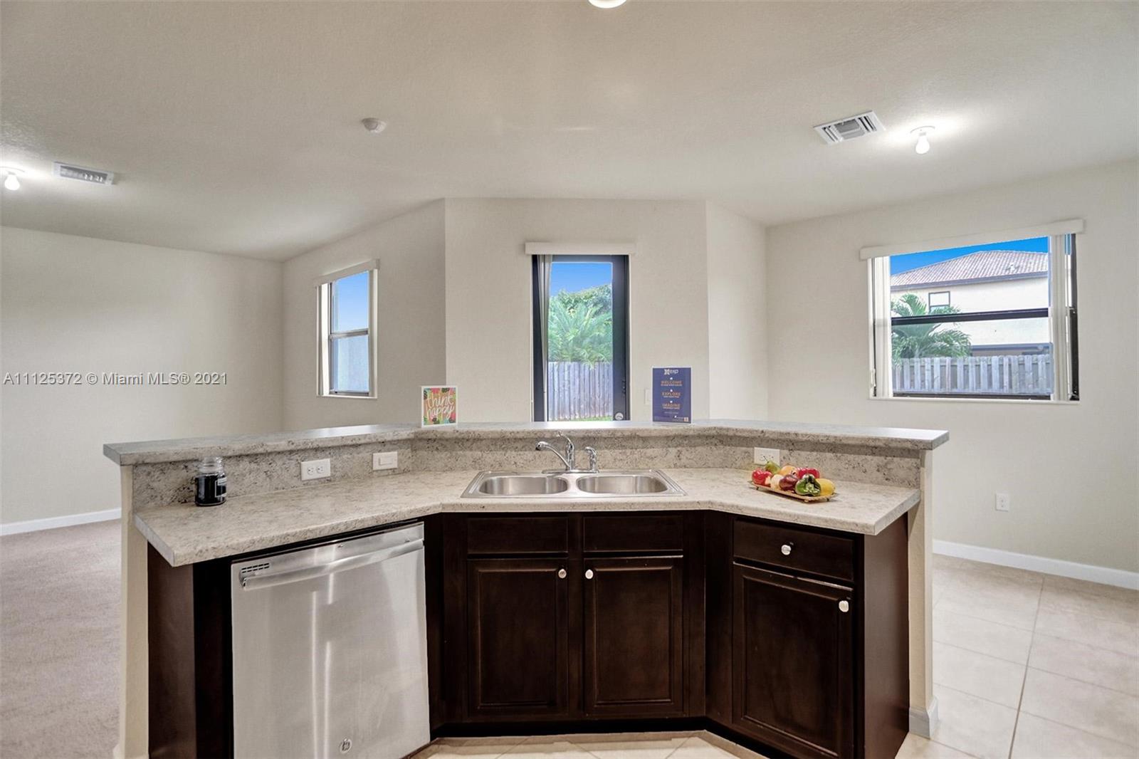 SILVER PALM EAST SEC TWO - Residential