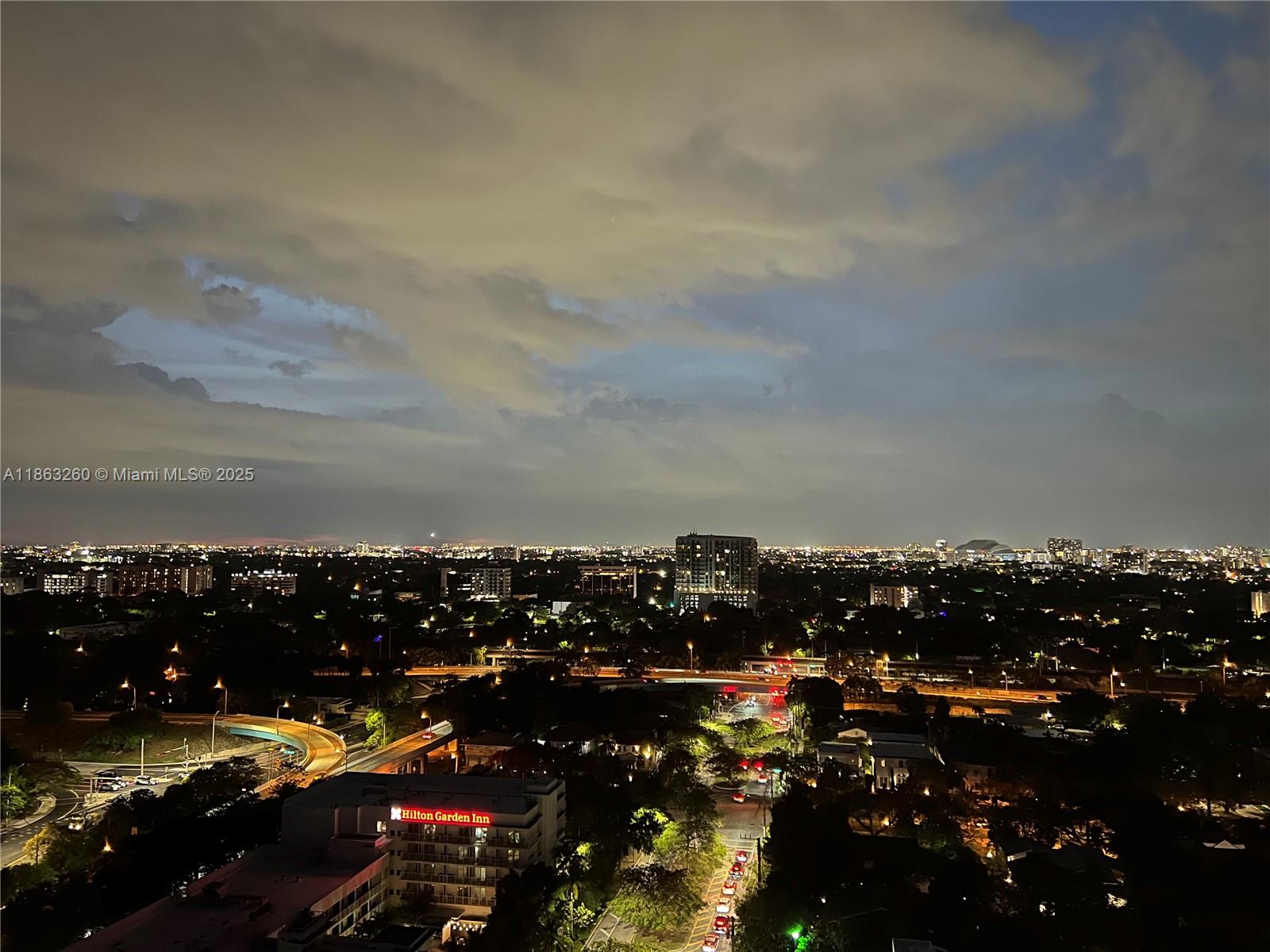 2475 Brickell Ave 2002