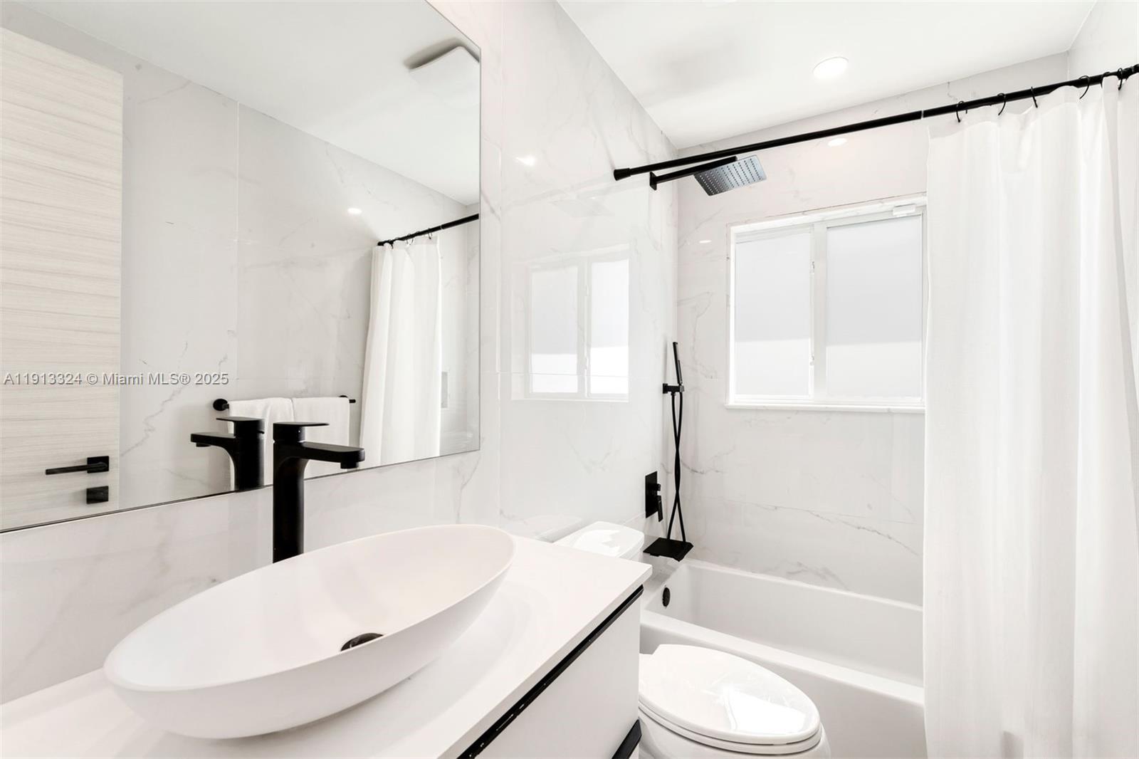 CORAL GABLES CRAFTS SEC - Residential Lease