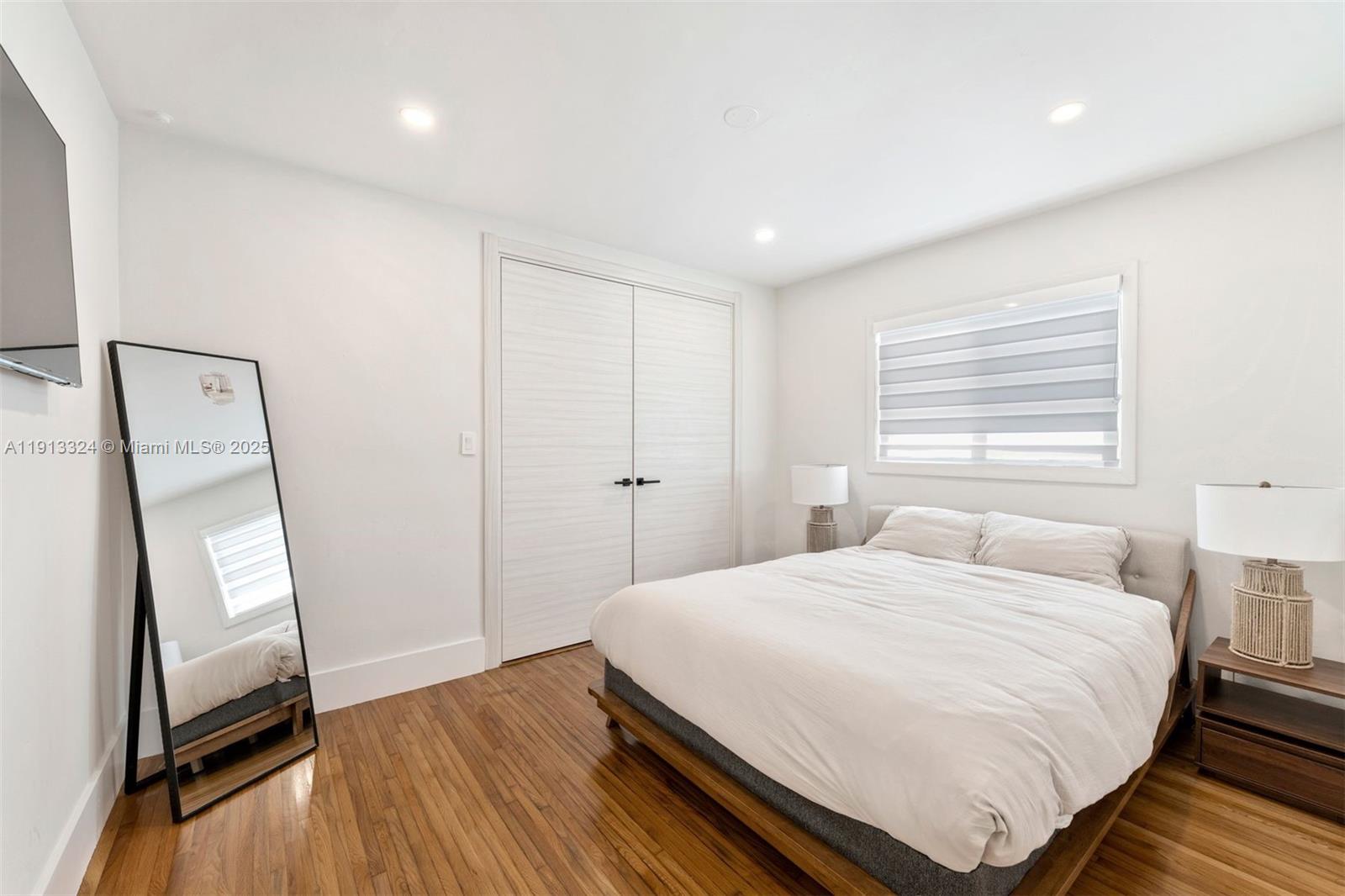 CORAL GABLES CRAFTS SEC - Residential Lease