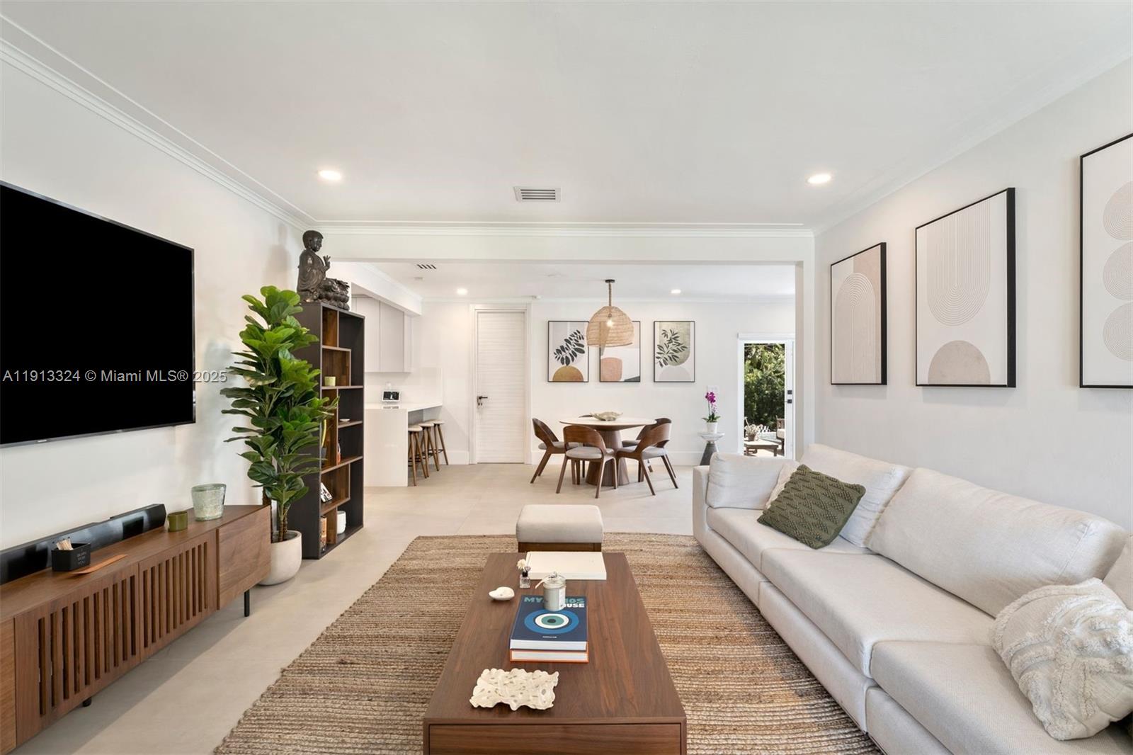 CORAL GABLES CRAFTS SEC - Residential Lease