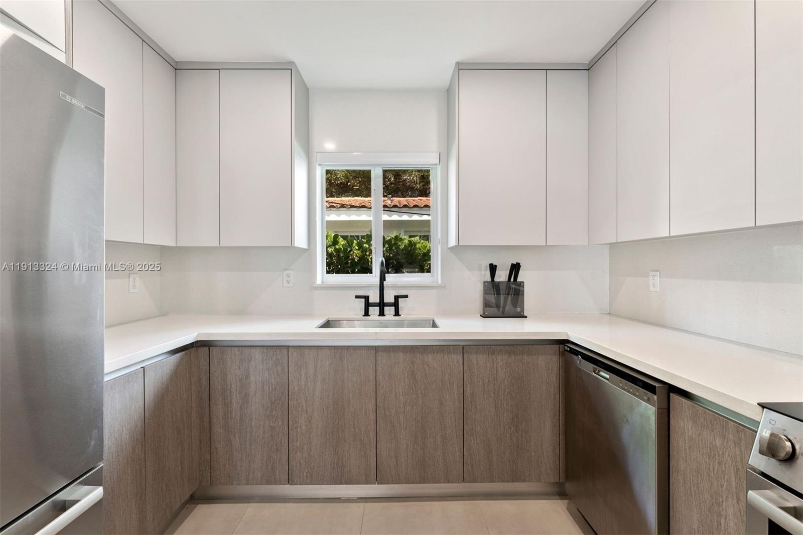 CORAL GABLES CRAFTS SEC - Residential Lease