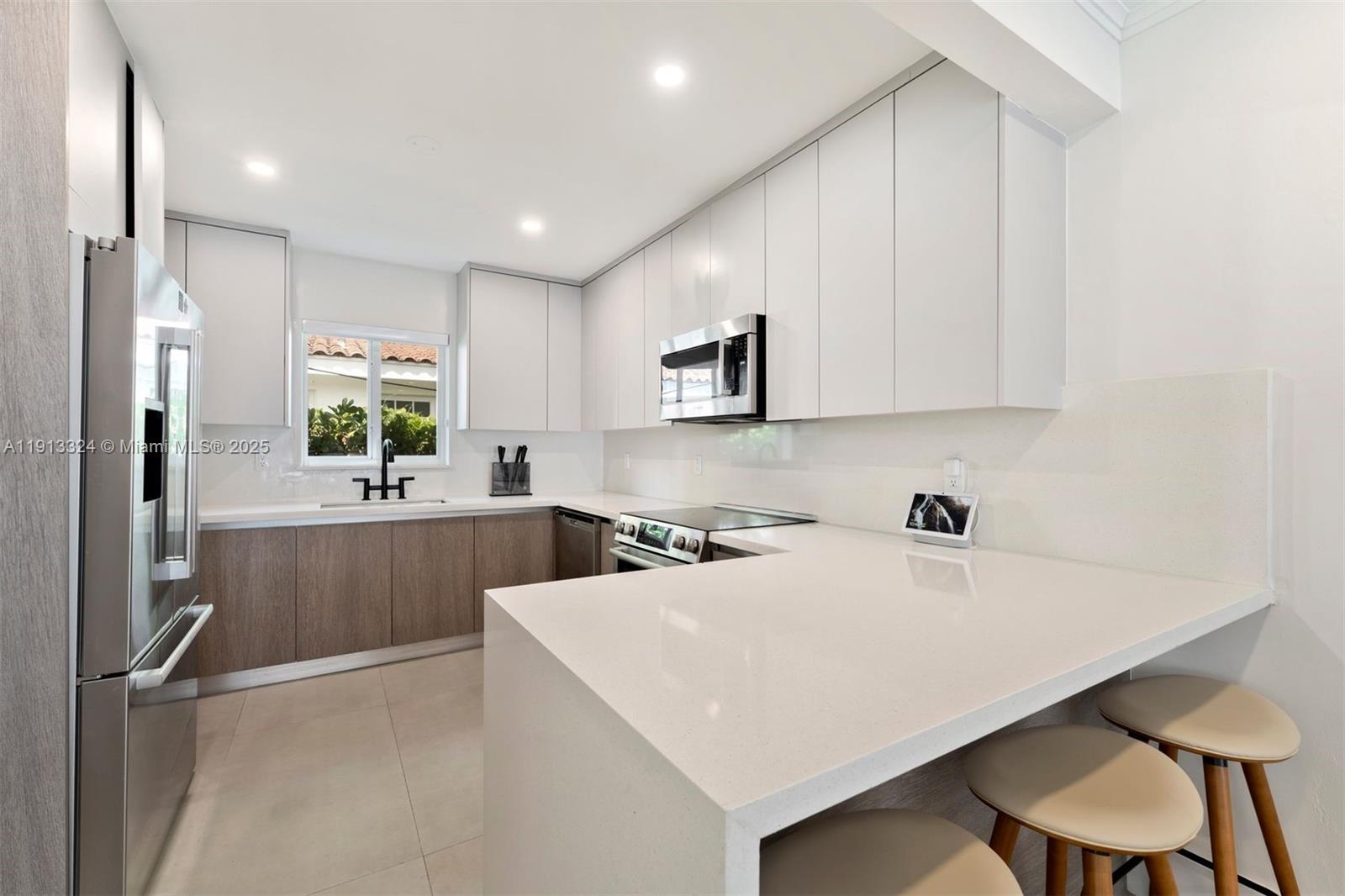 CORAL GABLES CRAFTS SEC - Residential Lease