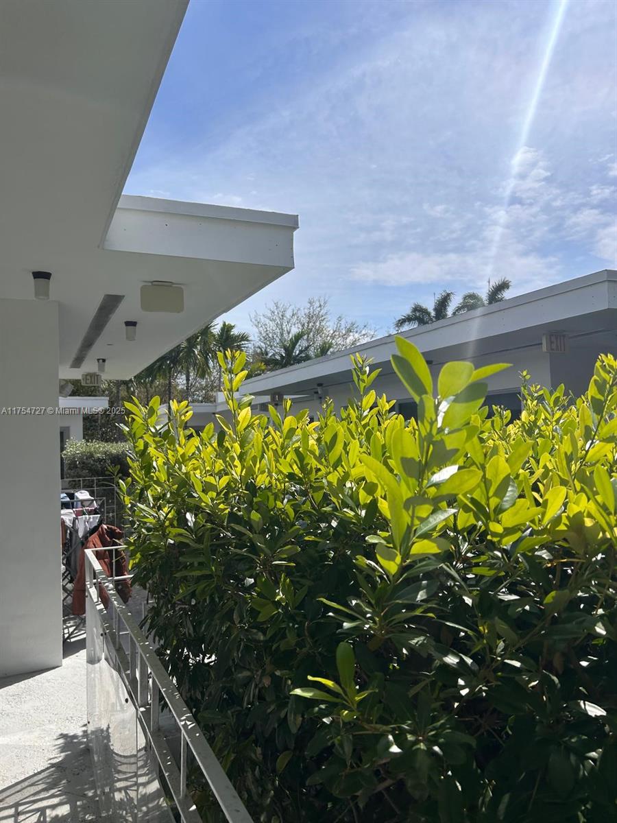 Property for Sale at 1568 Pennsylvania Ave 326, Miami Beach, Miami-Dade County, Florida - Bedrooms: 1 
Bathrooms: 1  - $260,000