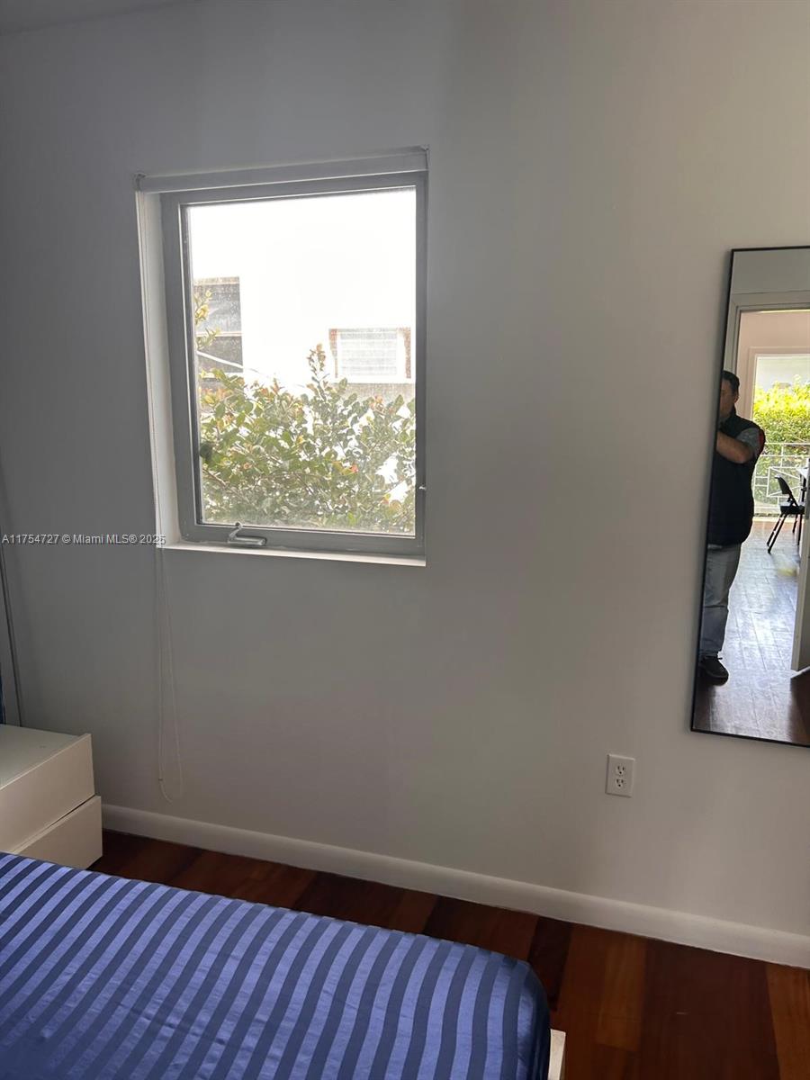 ETRURIA CONDO - Residential