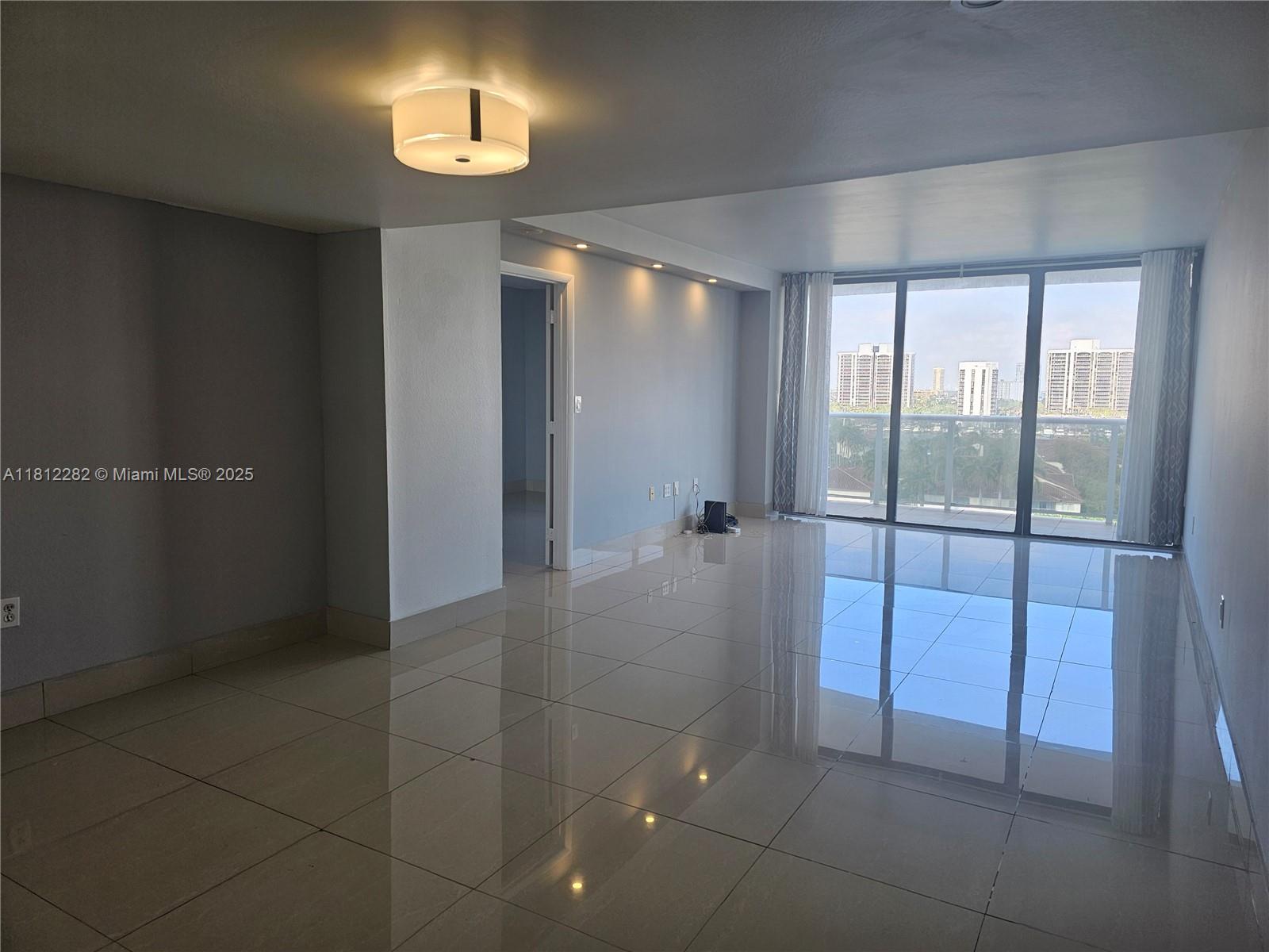3675 N Country Club Dr 1010