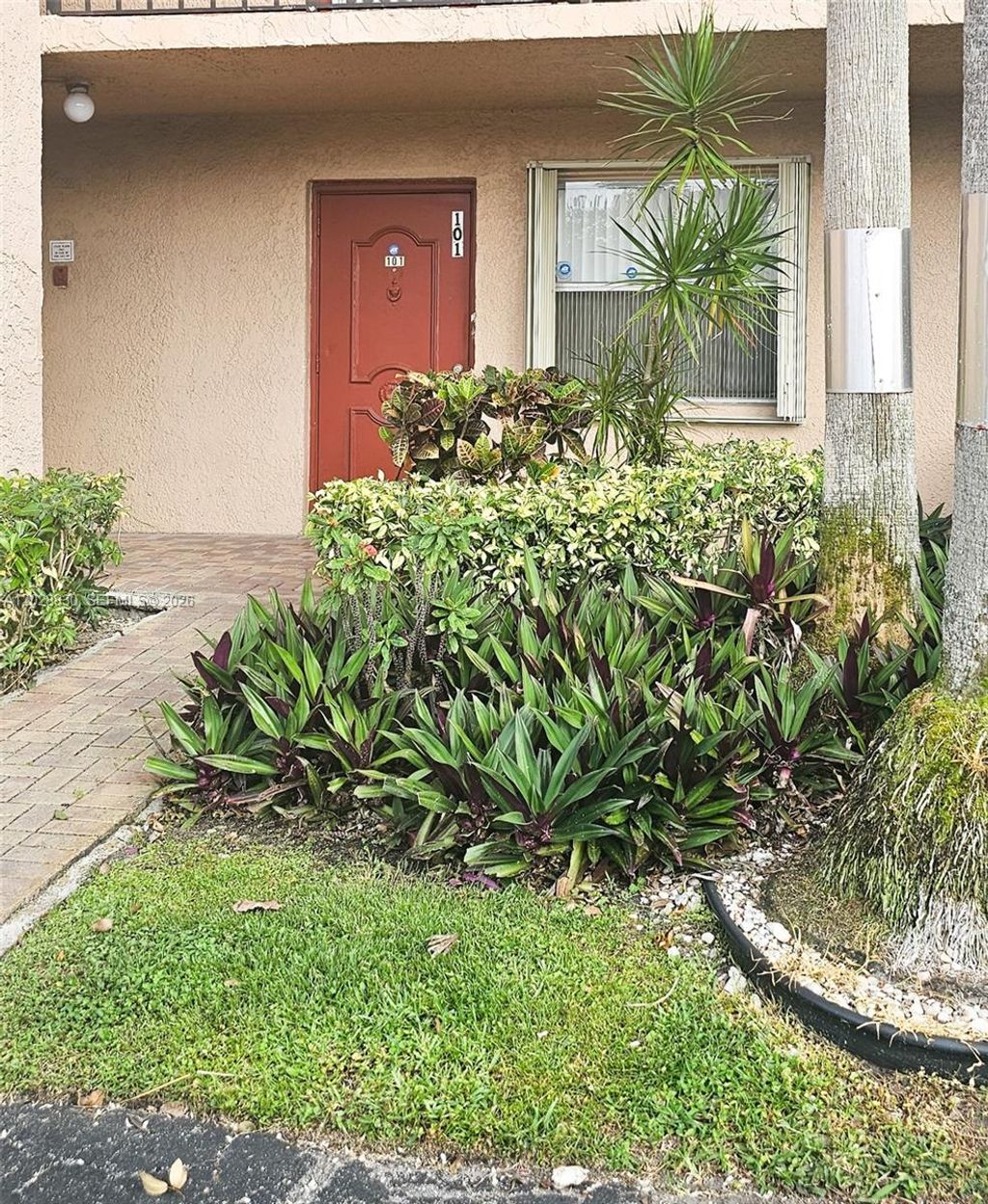 Photo of 7220 Lake Cir Dr #101, Margate, FL 33063 (MLS # A12028830)
