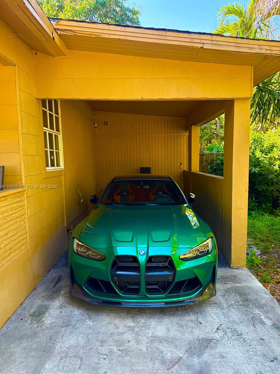 DIXIE GARDENS - Residential