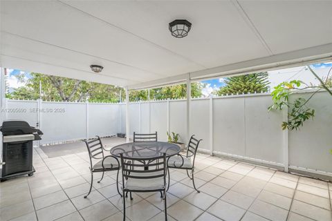 Tiny photo for 944 SW 10th Avenue, Miami, FL 33130 (MLS # A12005690)