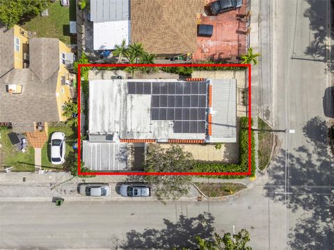 Tiny photo for 944 SW 10th Avenue, Miami, FL 33130 (MLS # A12005690)