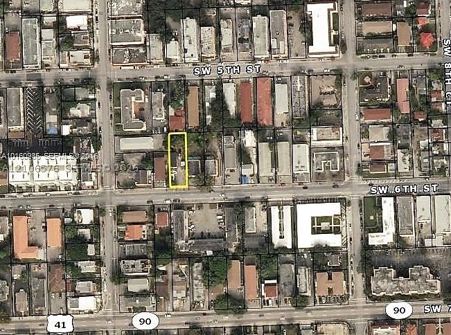 983 SW 6th St