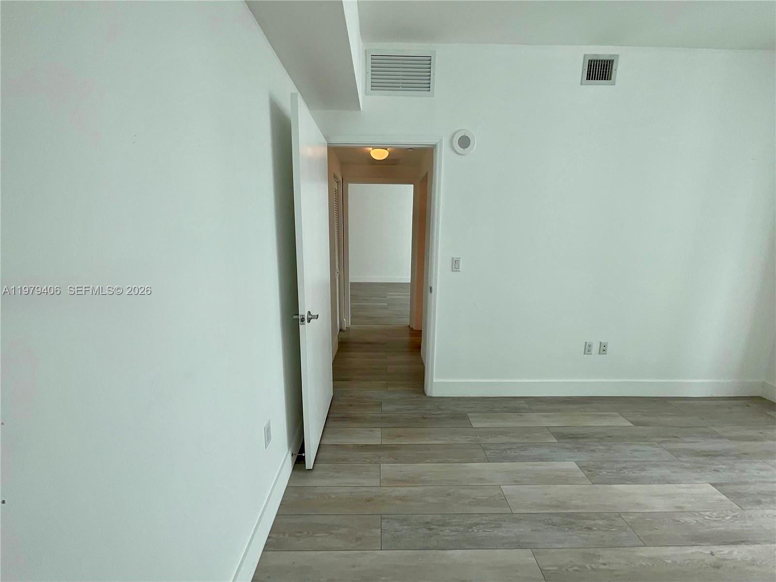 THE PLAZA 851 BRICKELL CO - Residential Lease