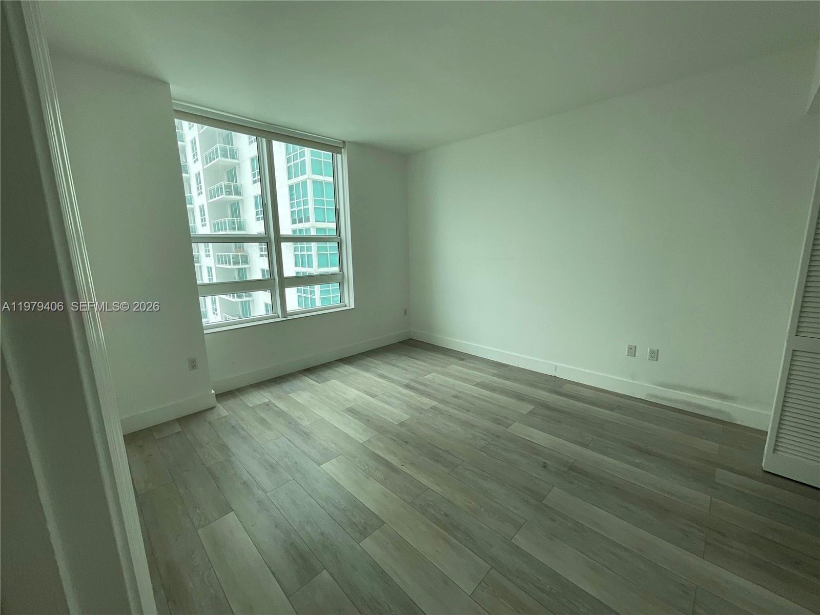 THE PLAZA 851 BRICKELL CO - Residential Lease