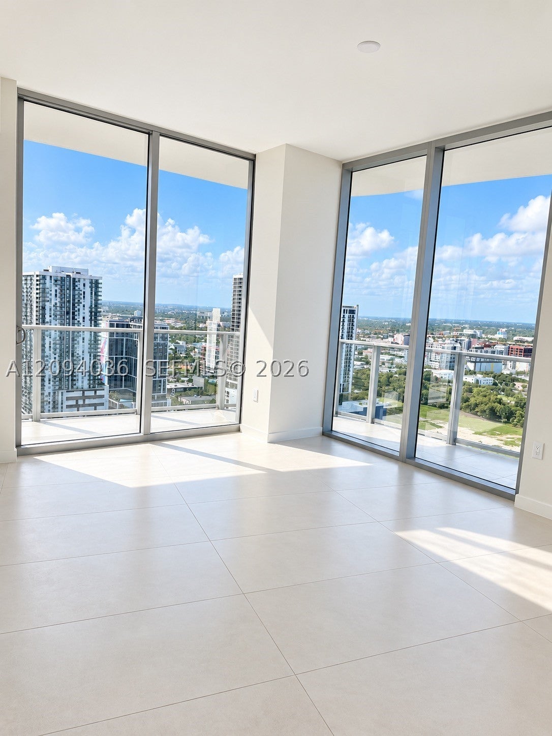 1400 BISCAYNE BLVD 2907