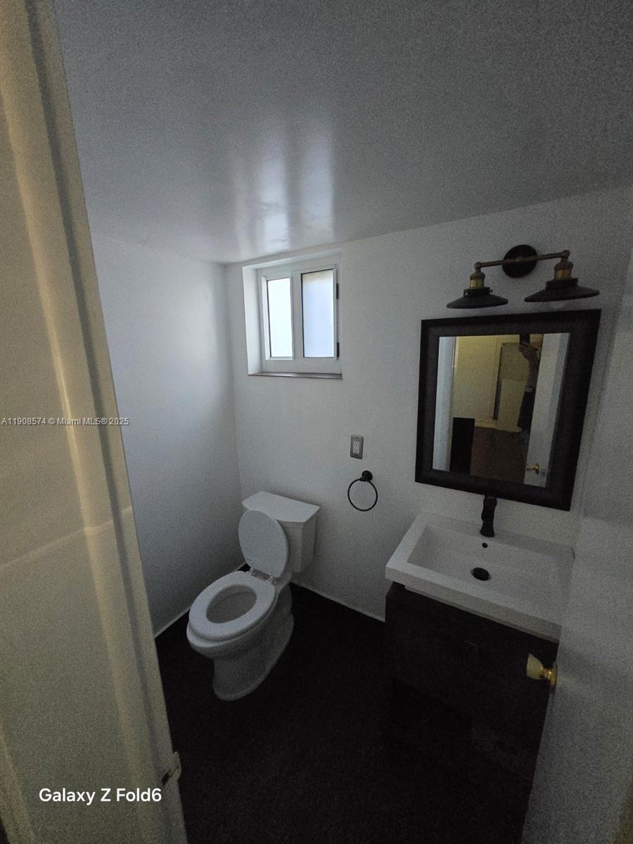 WILEY CONDO APTS INC - Residential Lease