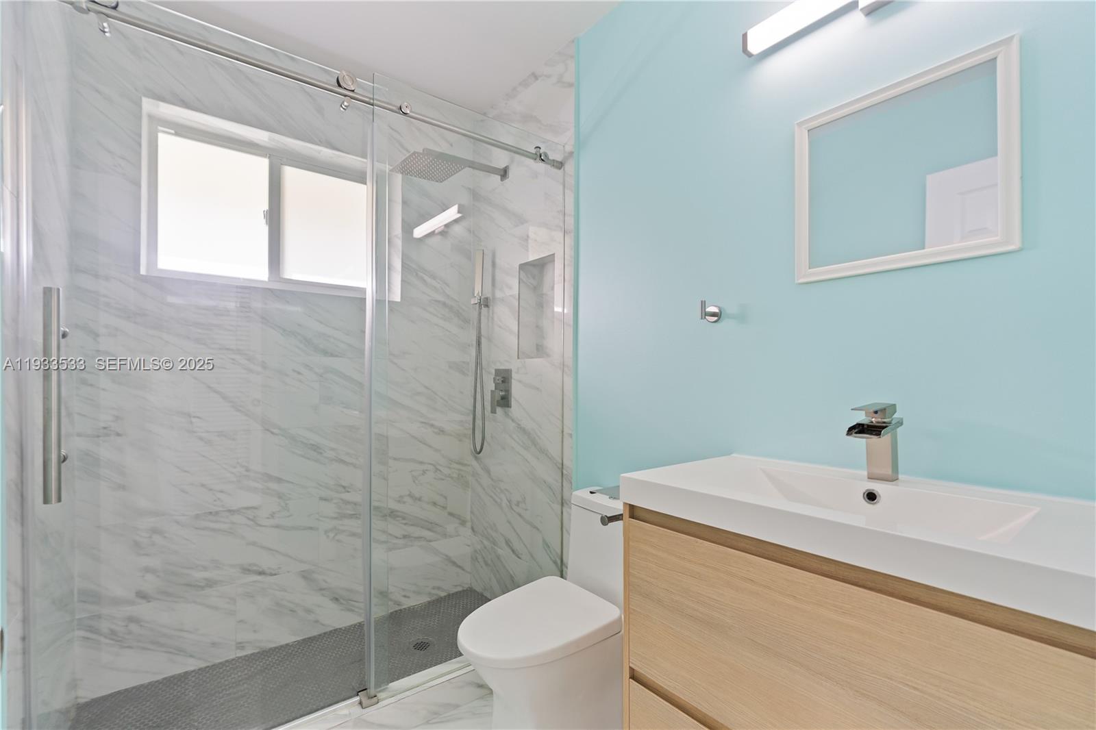 CORONET VISTA CONDO - Residential