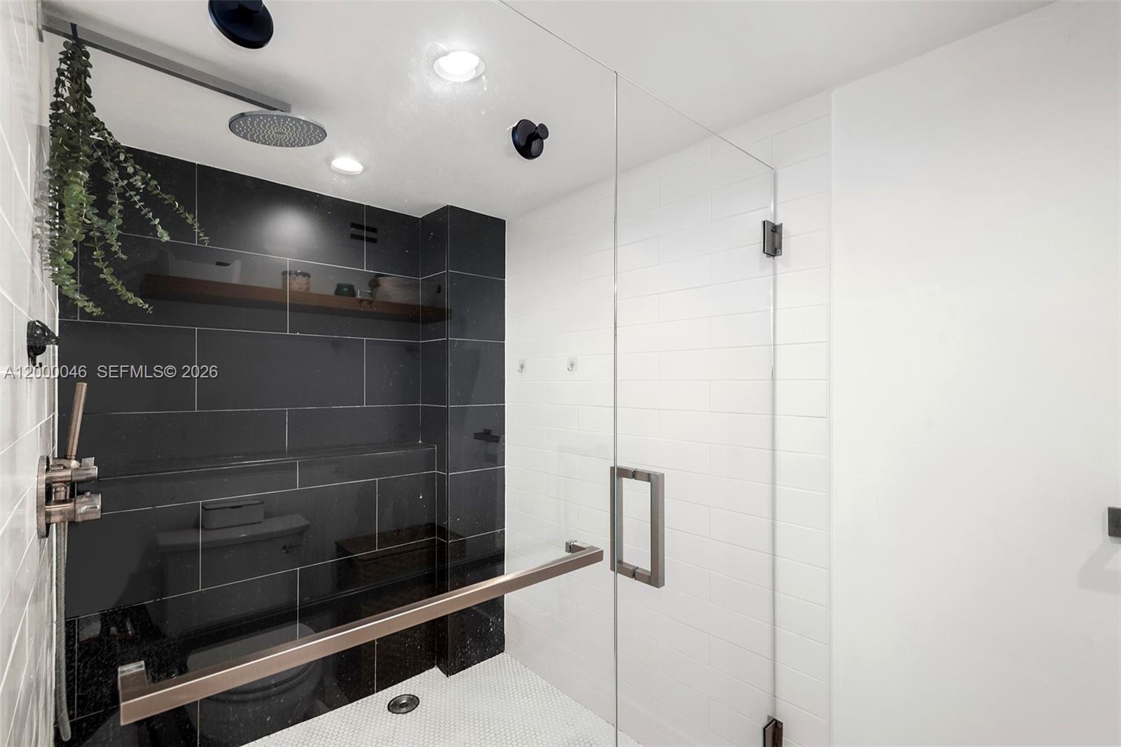 BRICKELL PLACE PHASE II C - Residential