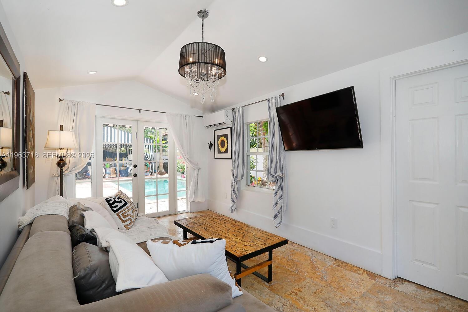 SHENANDOAH - Residential