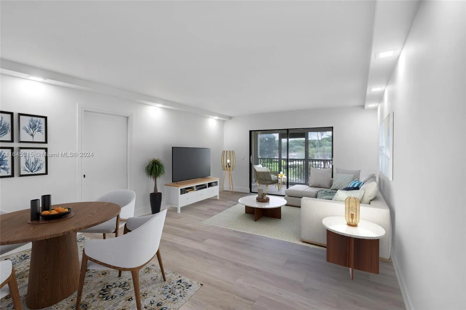 Delray Beach, Florida 33446, United States, 2 Bedrooms Bedrooms, ,2 BathroomsBathrooms,Residential,Active,47402