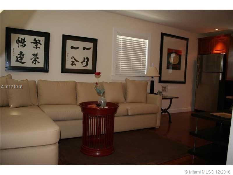 PALM ISLAND - Residential Lease