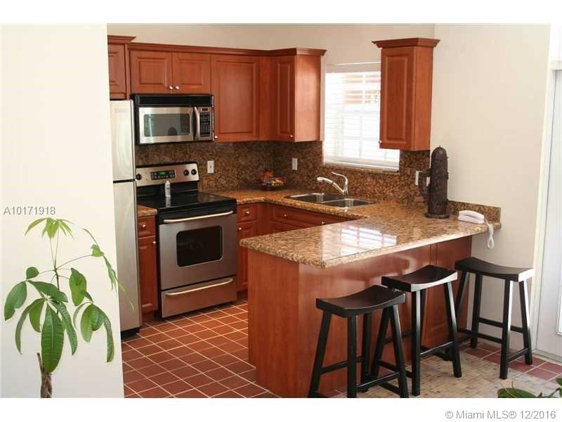 PALM ISLAND - Residential Lease