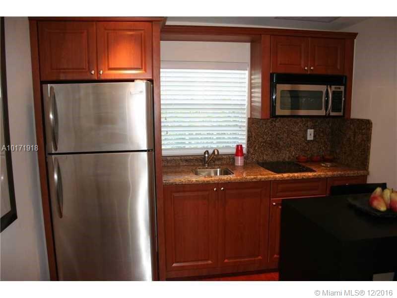 PALM ISLAND - Residential Lease