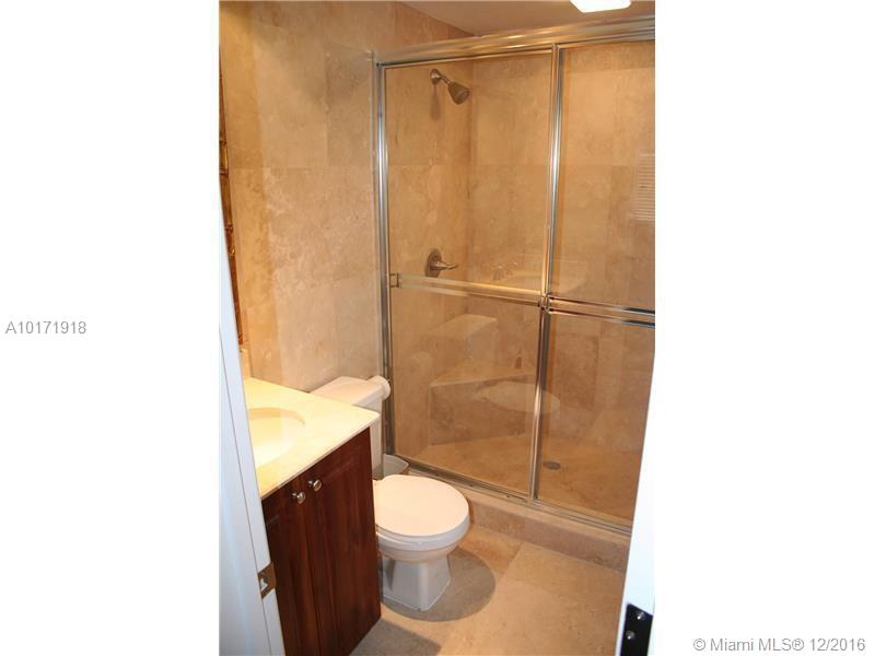 PALM ISLAND - Residential Lease