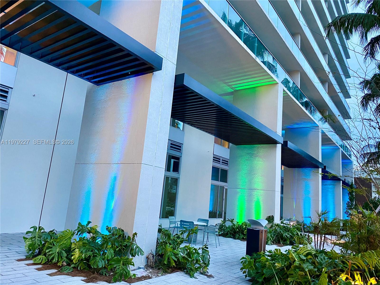 FLAMINGO SOUTH BEACH I CO - Residential Lease