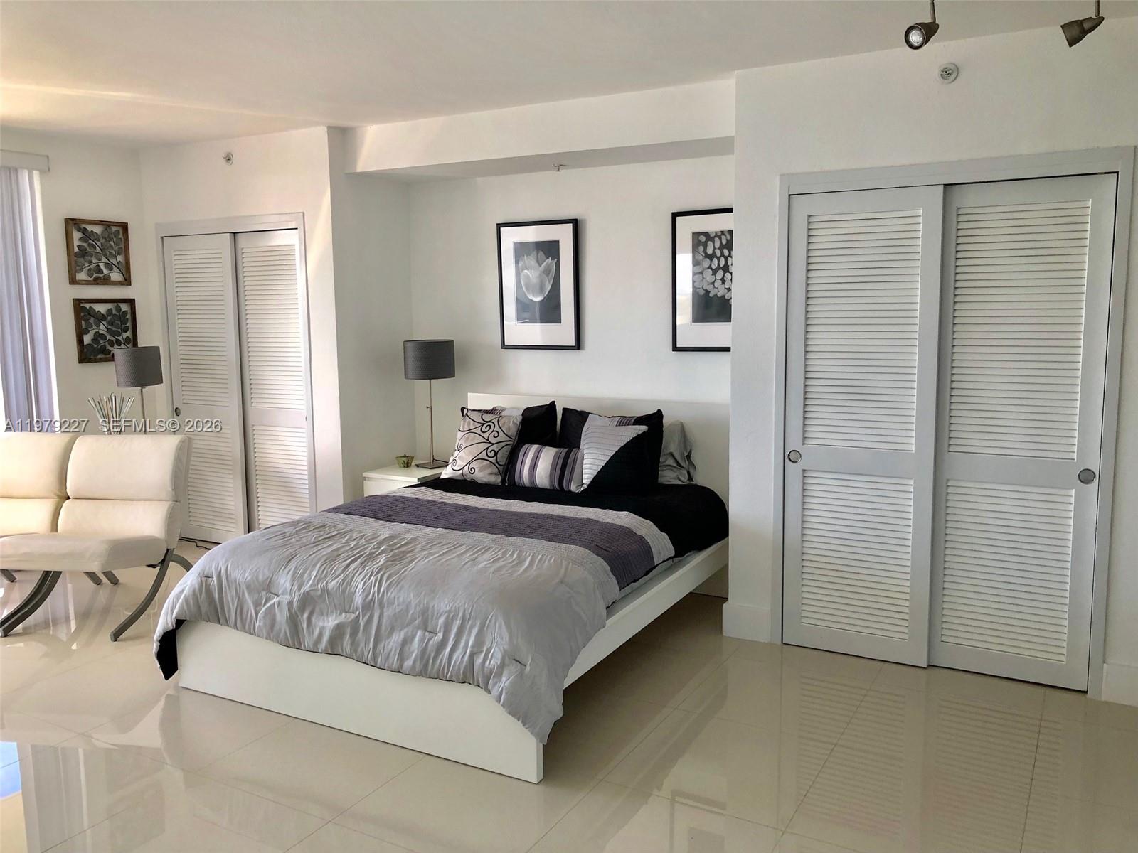 FLAMINGO SOUTH BEACH I CO - Residential Lease