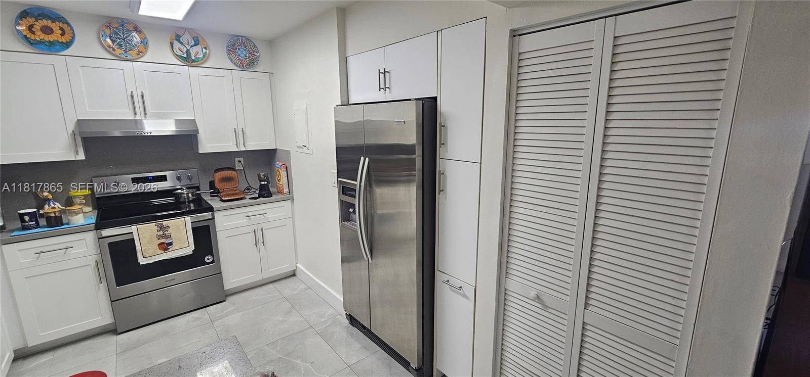 WATERVIEW CONDO - Residential